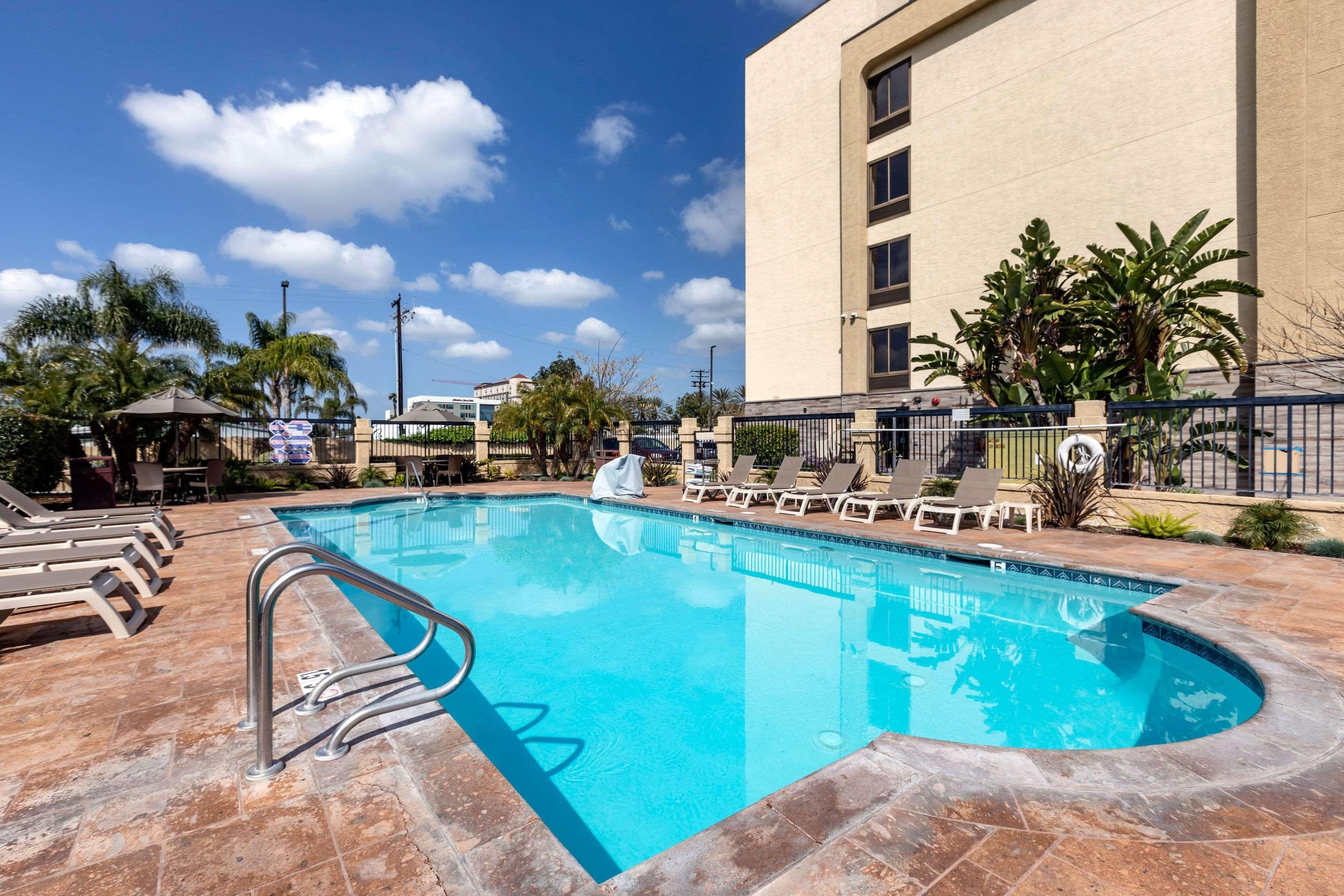 Comfort Inn